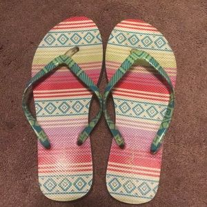 Vera Bradley flip flops size 8